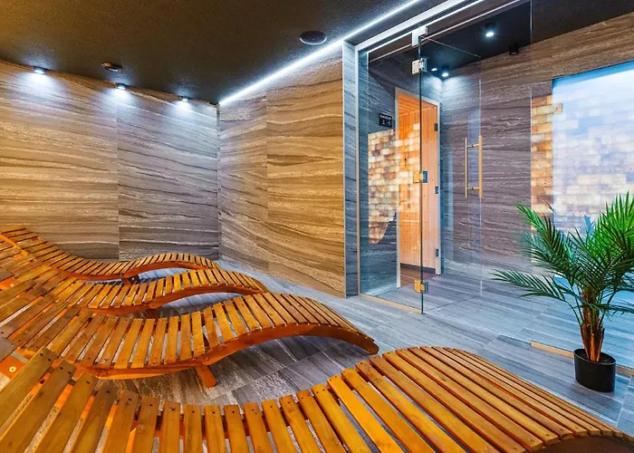 Kasprowicza -basen, Parking, Bawialnia, Siłownia W Cenie -holiday