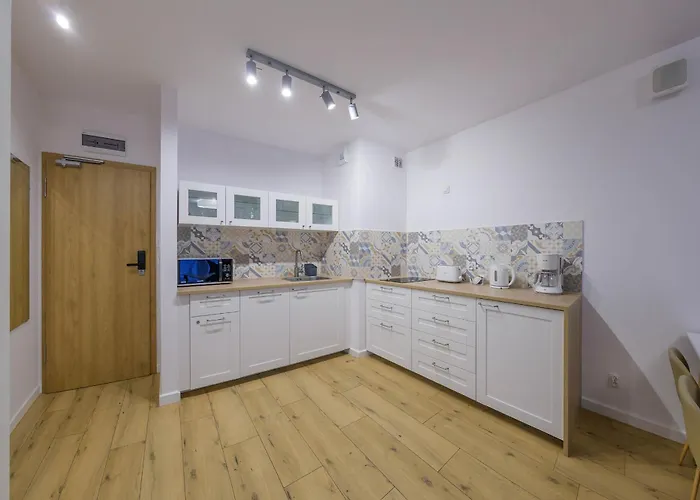 Kasprowicza -basen, Parking, Bawialnia, Siłownia W Cenie -holiday